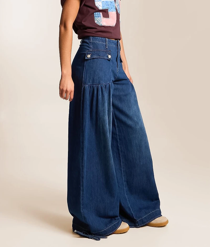 High Rise Balloon Jean