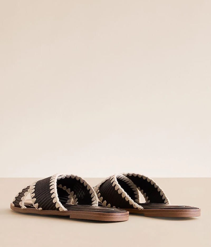 Embroidered Raffia Sandal