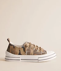 Aman Camo Sneaker