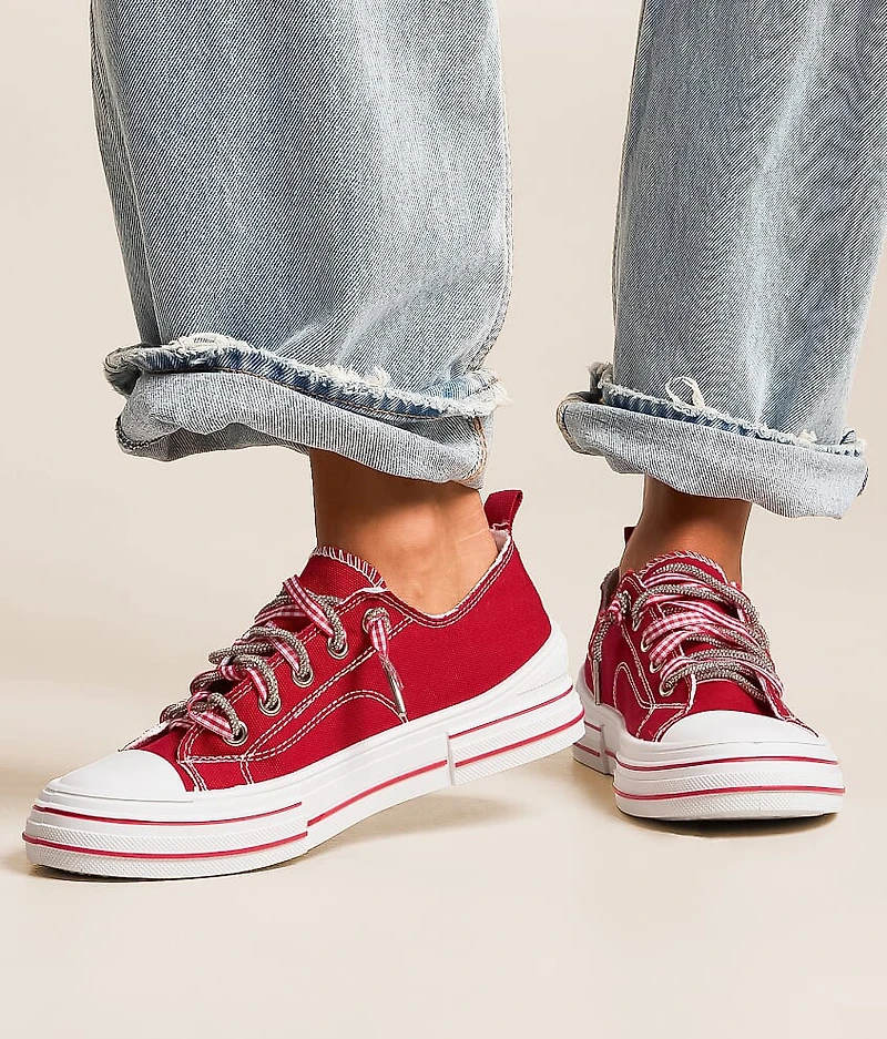 Aman Sneaker