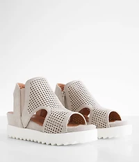 Amy Flatform Sandal