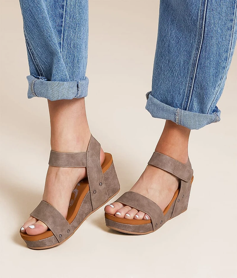 Devon Embossed Wedge Sandal