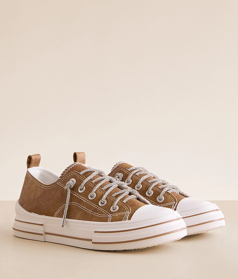 Aman Tooled Sneaker