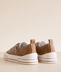 Aman Tooled Sneaker
