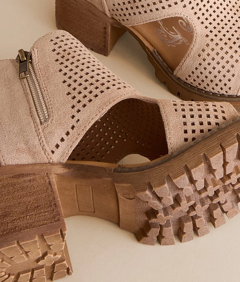 Very G Milsy Heeled Sandal