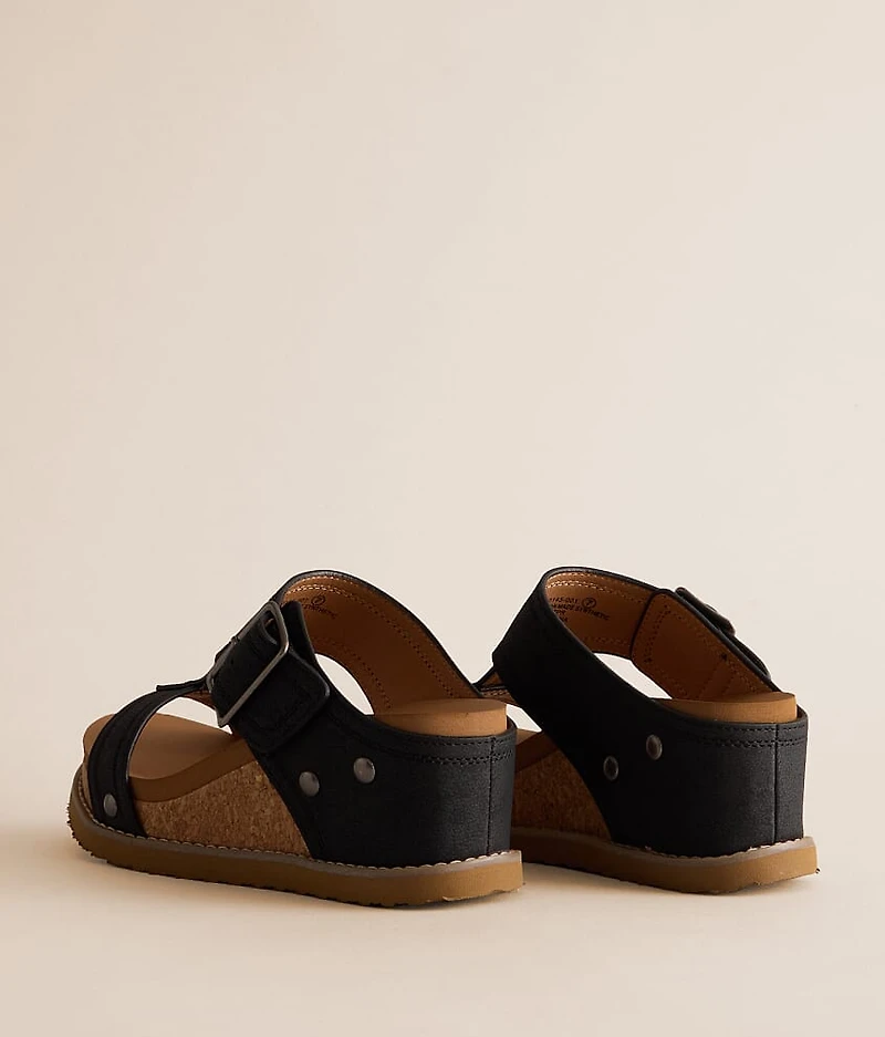 Noah Wedge Sandal