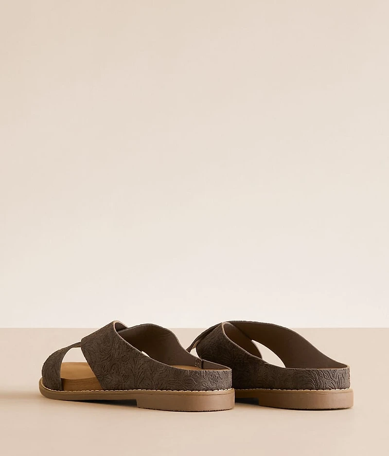 Tawney Sandal