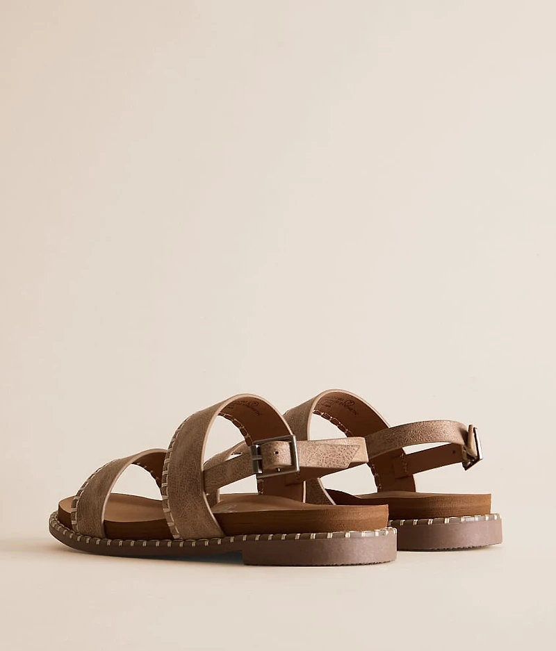 Yara Embroidered Sandal