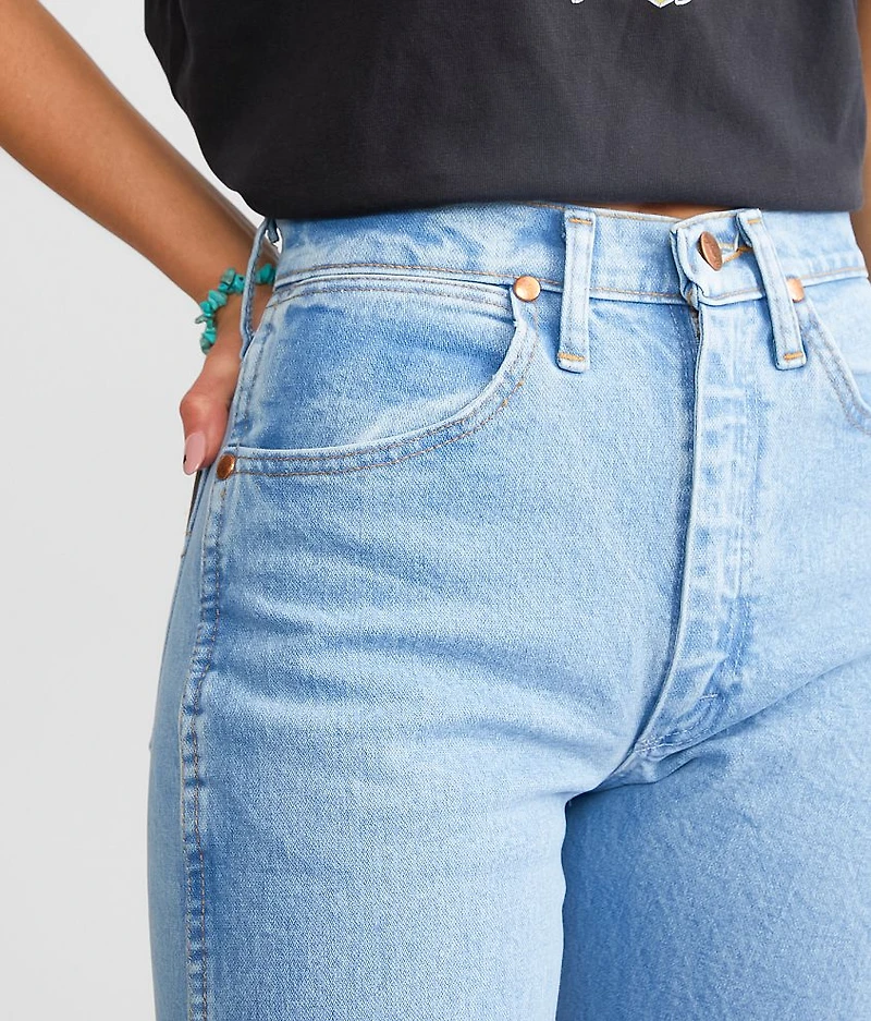 Cowboy Cut Straight Stretch Jean