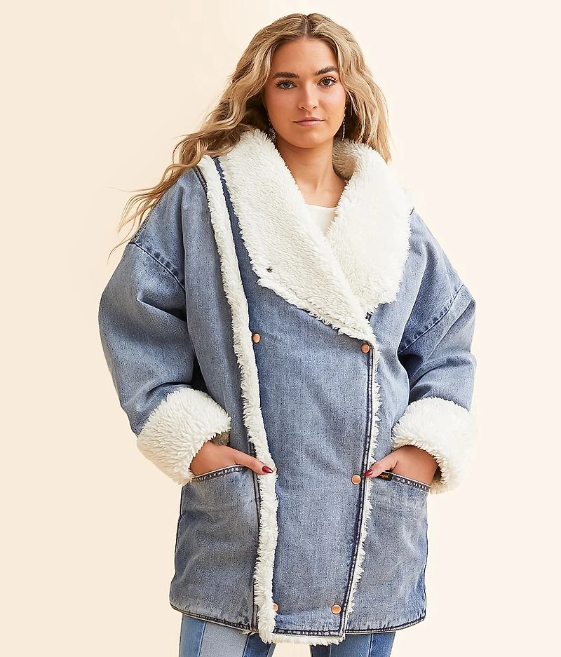 Lainey Wilson The Iconic Jacket