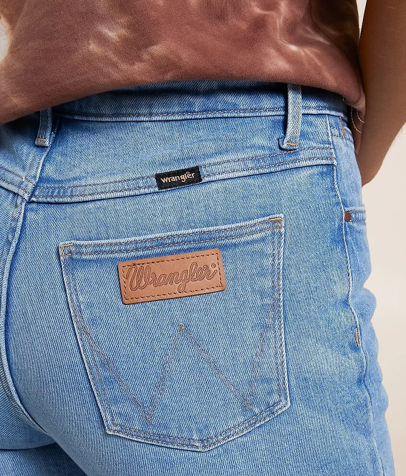 Specialty Boot Stretch Jean