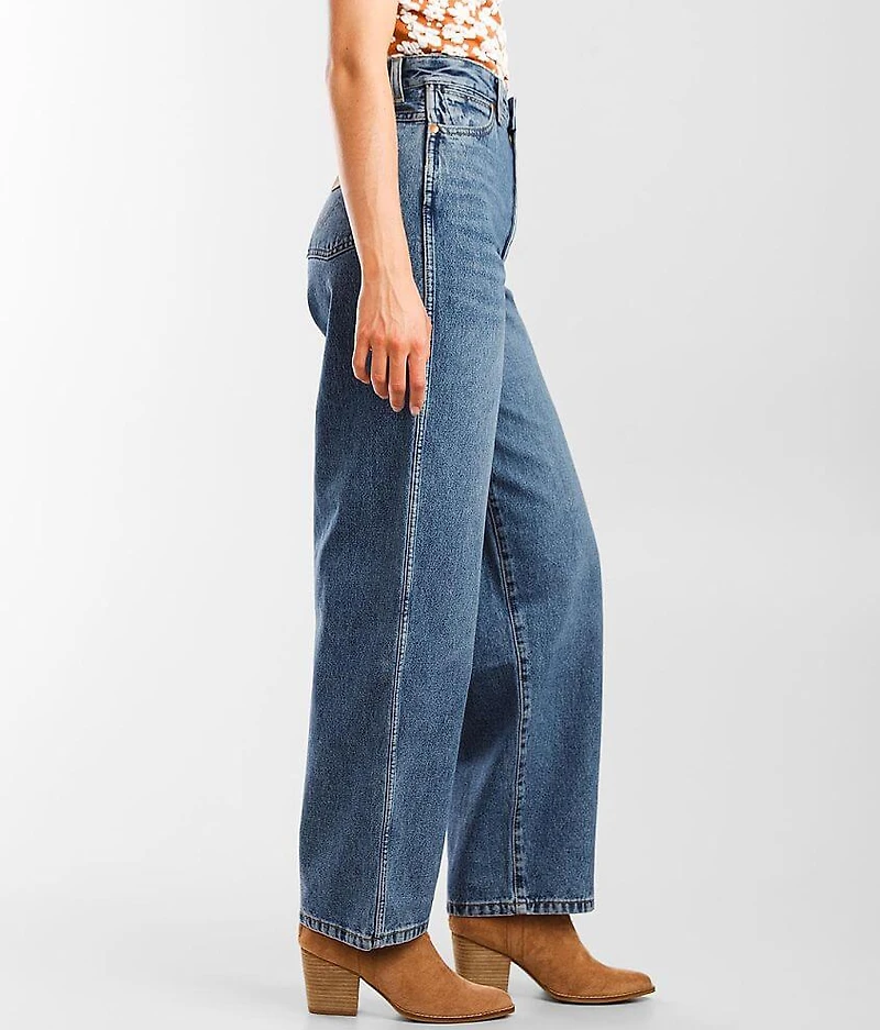 High Rise Barrel 652 Jean