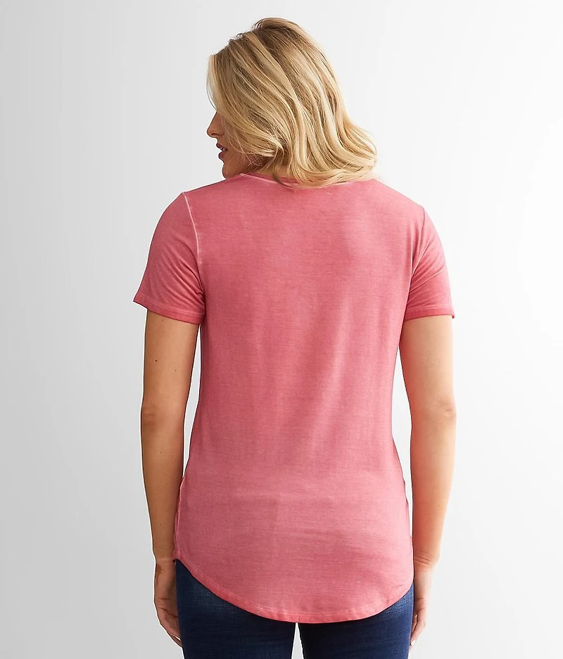 Sleek Pocket T-Shirt