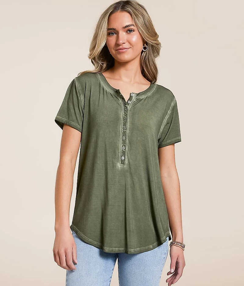 Sienna Sleek Henley