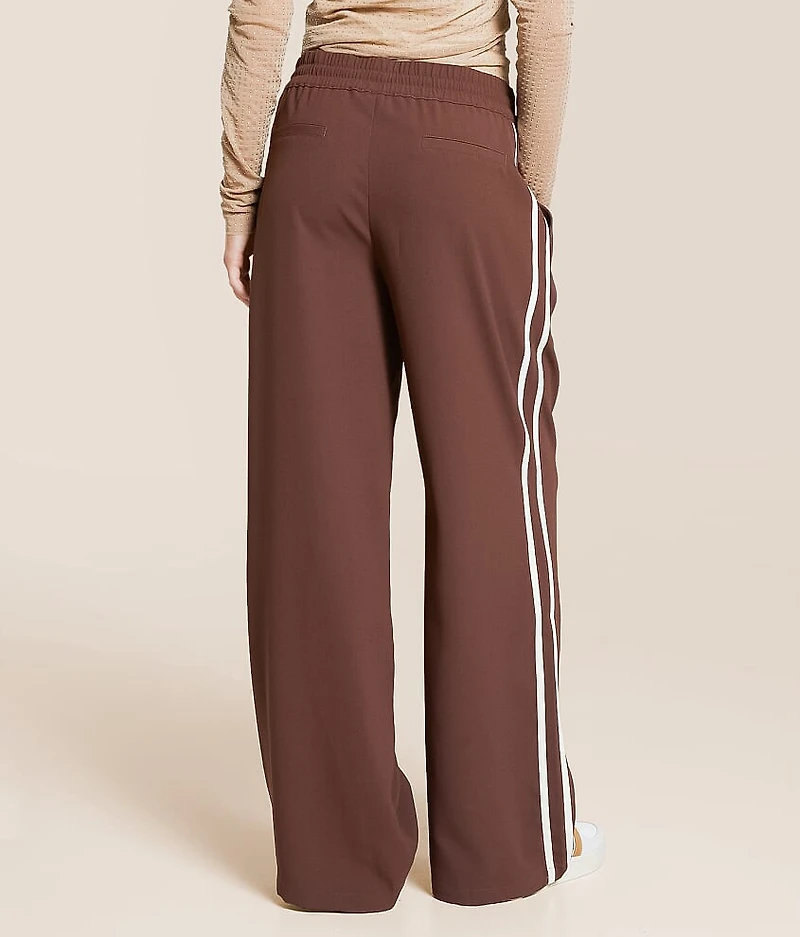 Saunder Track Pant