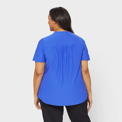 Women's Plus Cooling Armachillo V-Neck T-Shirt