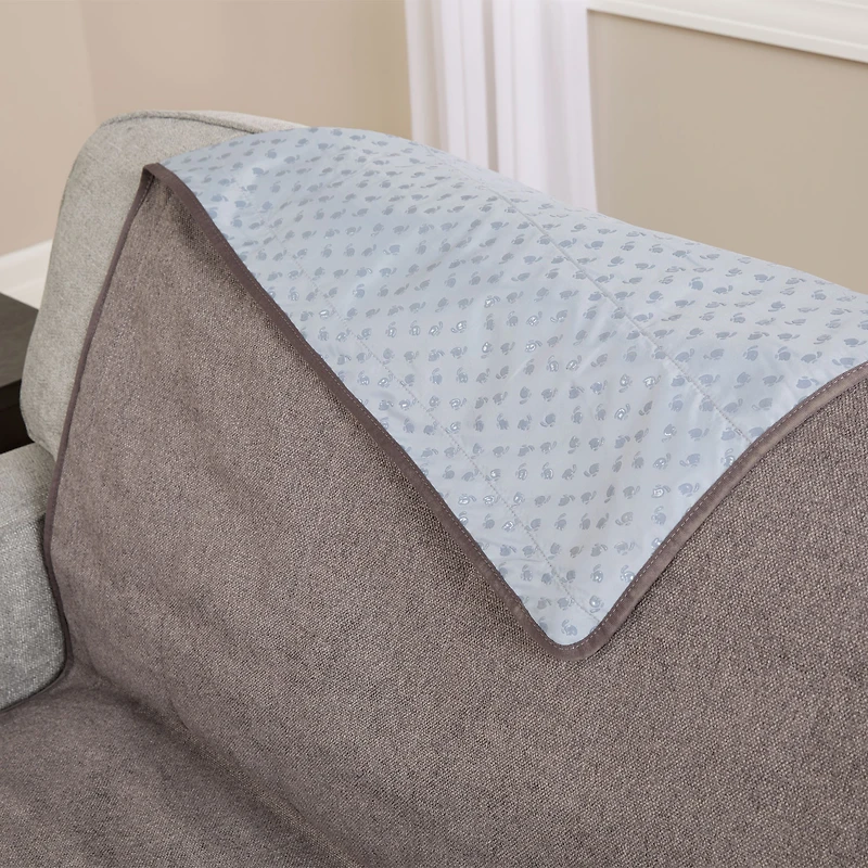 Mess Master Furniture Throw