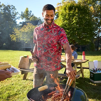 Men's BBQ Relaxed Fit Short Sleeve Shirt