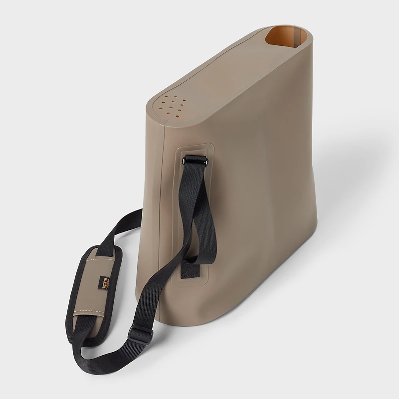 Soft-Stow Water Hauler