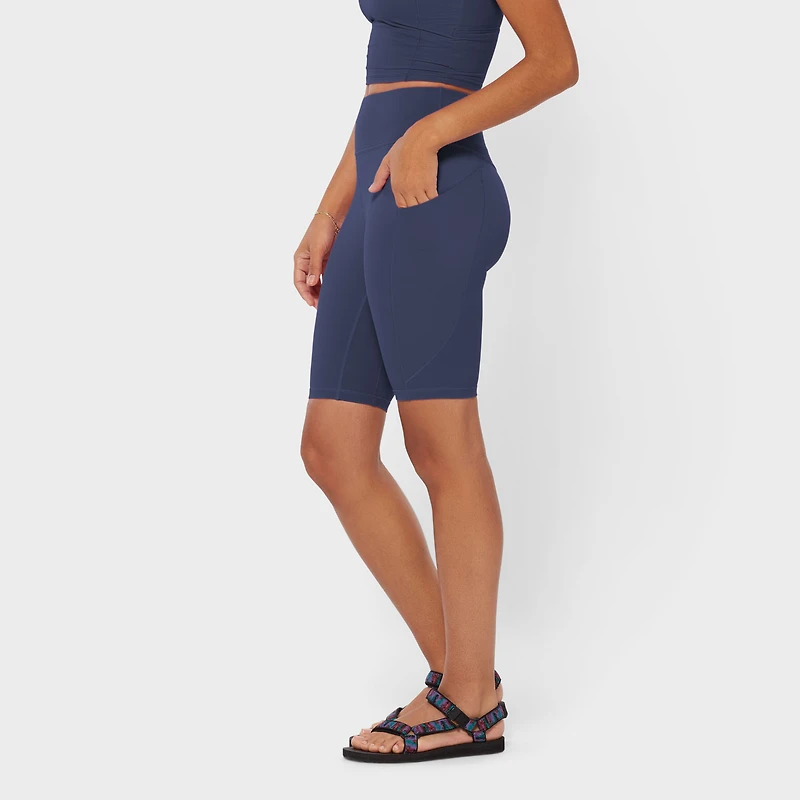 Women's AKHG Trail Tech 9" Shorts