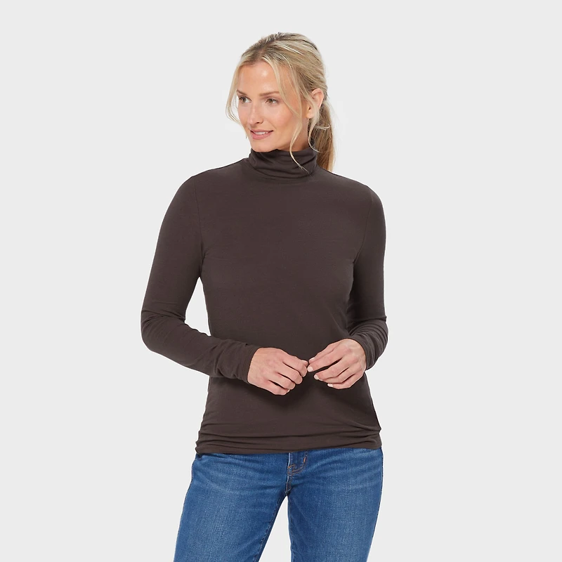 Women's No-Yank Long Sleeve Turtleneck T-Shirt