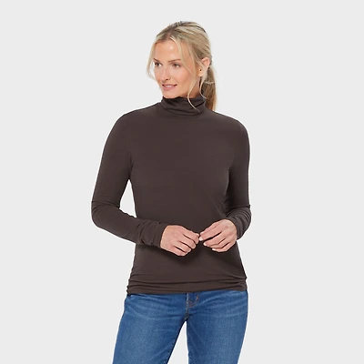 Women's No-Yank Long Sleeve Turtleneck T-Shirt