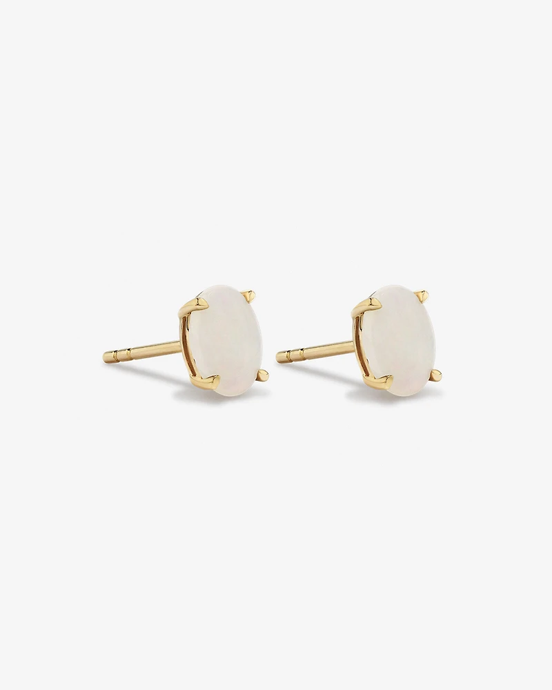 Stud Earrings with Opal in 10kt Yellow Gold