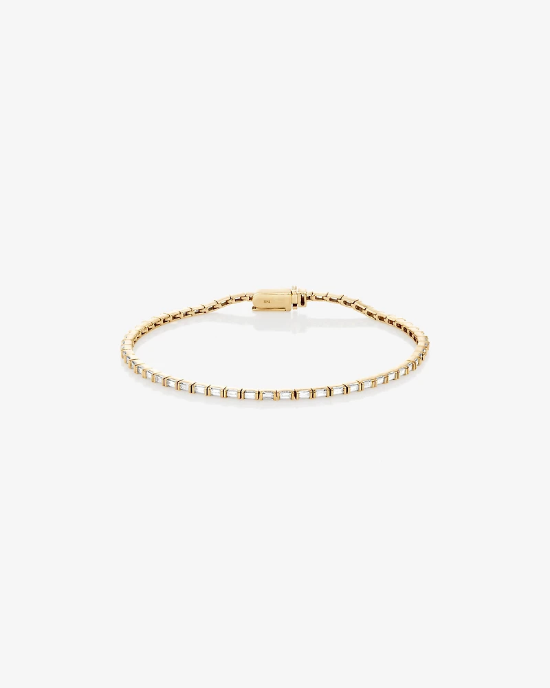 0.74 Carat TW Diamond Tennis Bracelet in 10kt Gold