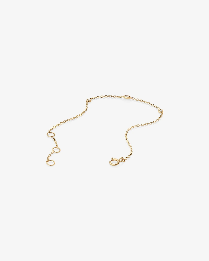 Station Bracelet with 0.10 Carat TW of Diamonds in 10kt Yellow Gold