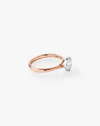 Bague De Fiançailles En Diamant De Laboratoire Rond Brillant De 1,25 Carat Poids Total, Sertie Dans Un Chaton En Or Jaune 14 Carats