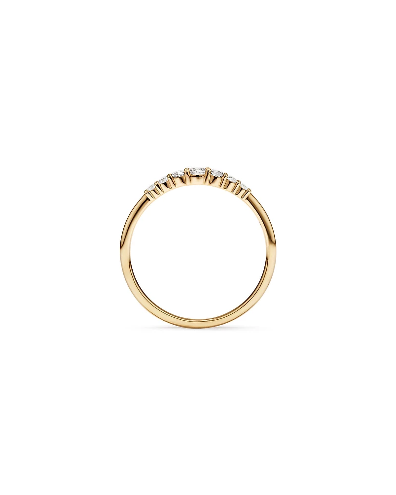 0.20 Carat TW Round Brilliant Graduated Diamond Ring in 10kt Yellow Gold