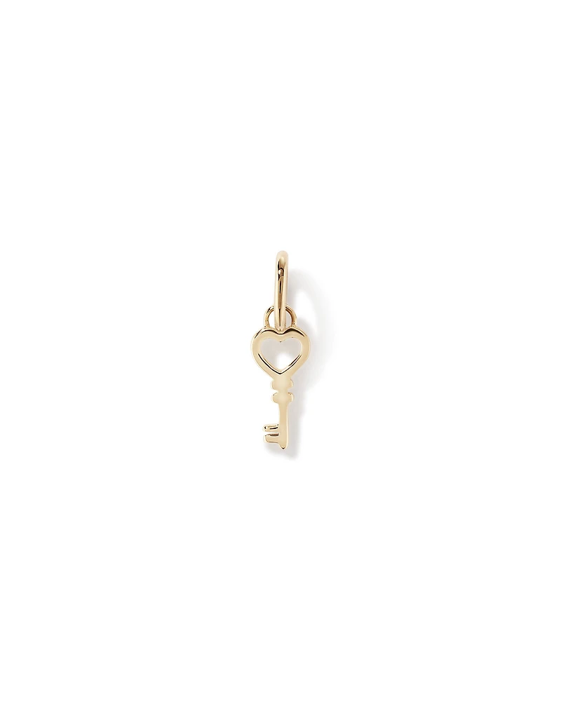 Love Heart Key Pendant in 10kt Yellow Gold