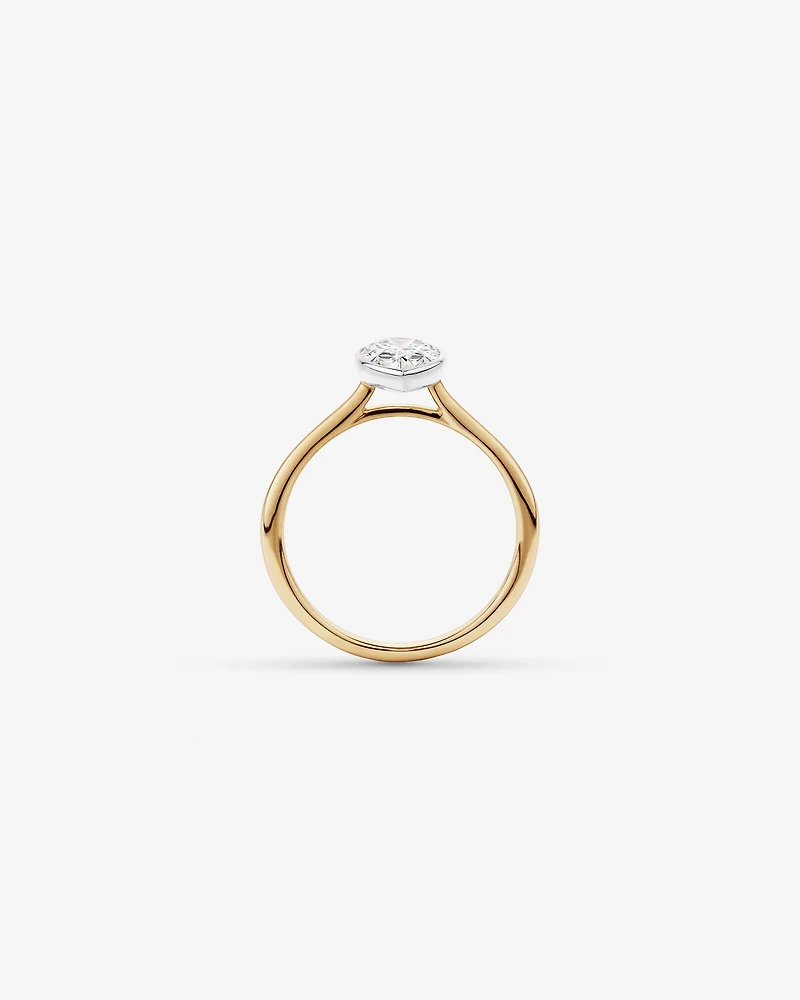 1.25 Carat TW Pear Cut Laboratory-Grown Diamond Solitaire Bezel Set Engagement Ring in 14kt Yellow Gold