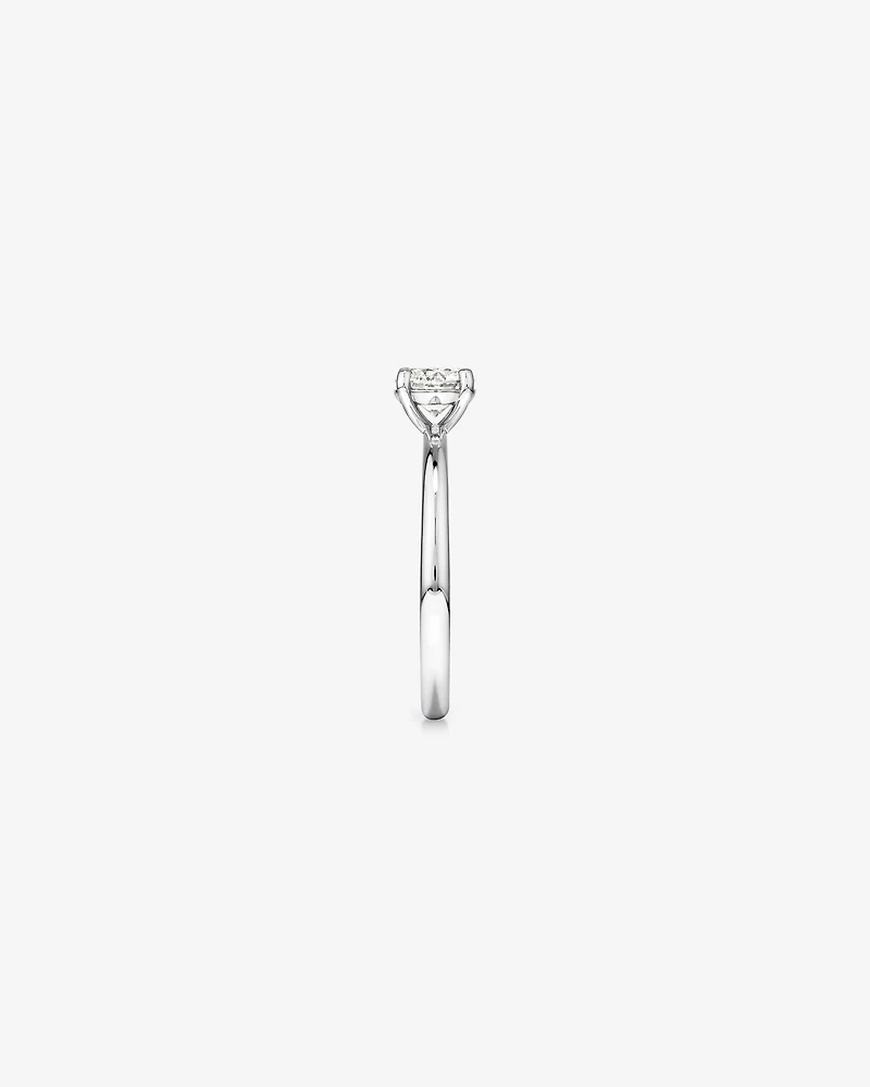 Carat TW Round Brilliant Diamond Solitaire Engagement Ring in 14kt White Gold
