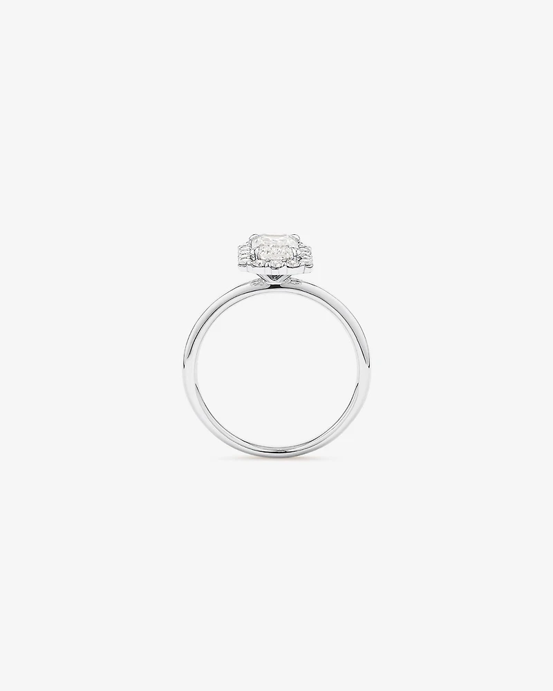 Bague De Fiançailles Halo En Diamant De Laboratoire Taille Émeraude De 1,46 Carat Poids Total En Or Jaune Et Blanc 14 Carats
