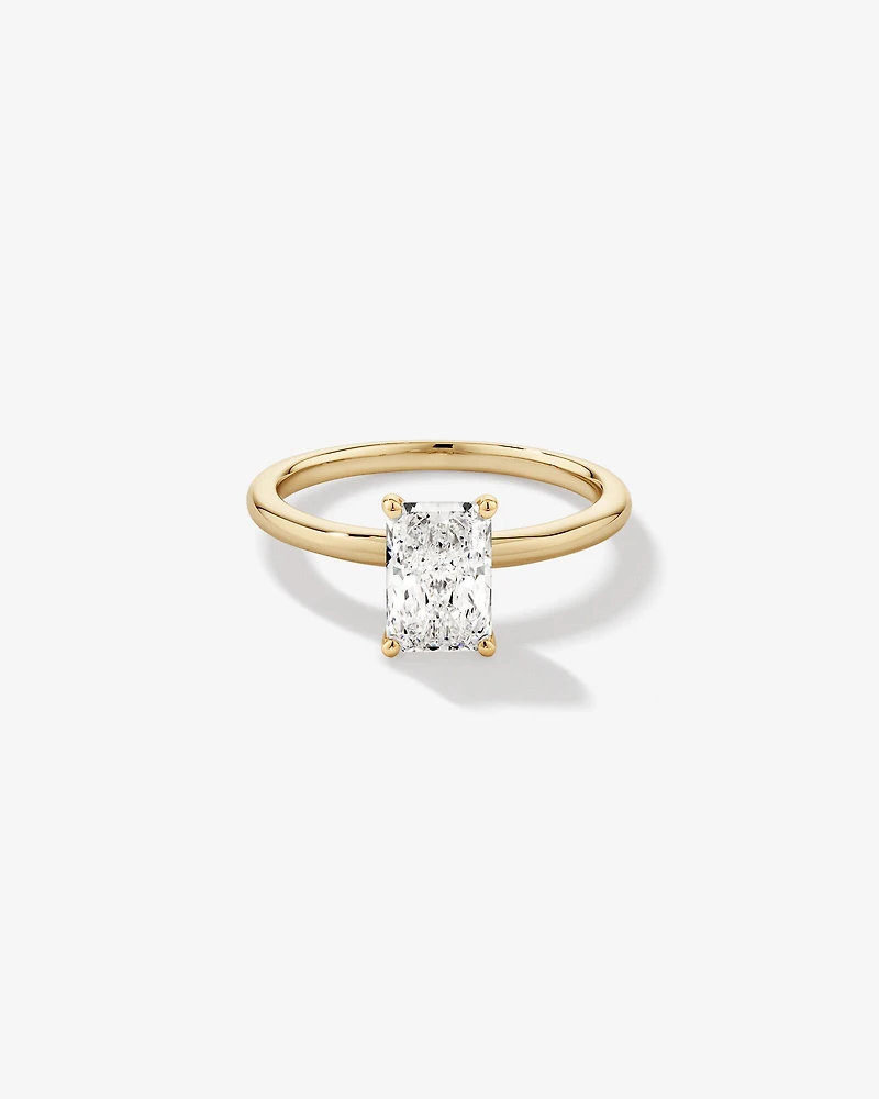 Bague De Fiançailles Solitaire En Diamant De Laboratoire Taille Radiante De 1,25 Carat Poids Total En Or Blanc 14 Carats
