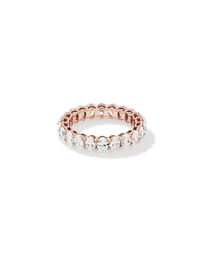 Bague D'Éternité En Diamant De Laboratoire Ovale De 3,15 Carats Poids Total En Or Blanc 14 Carats