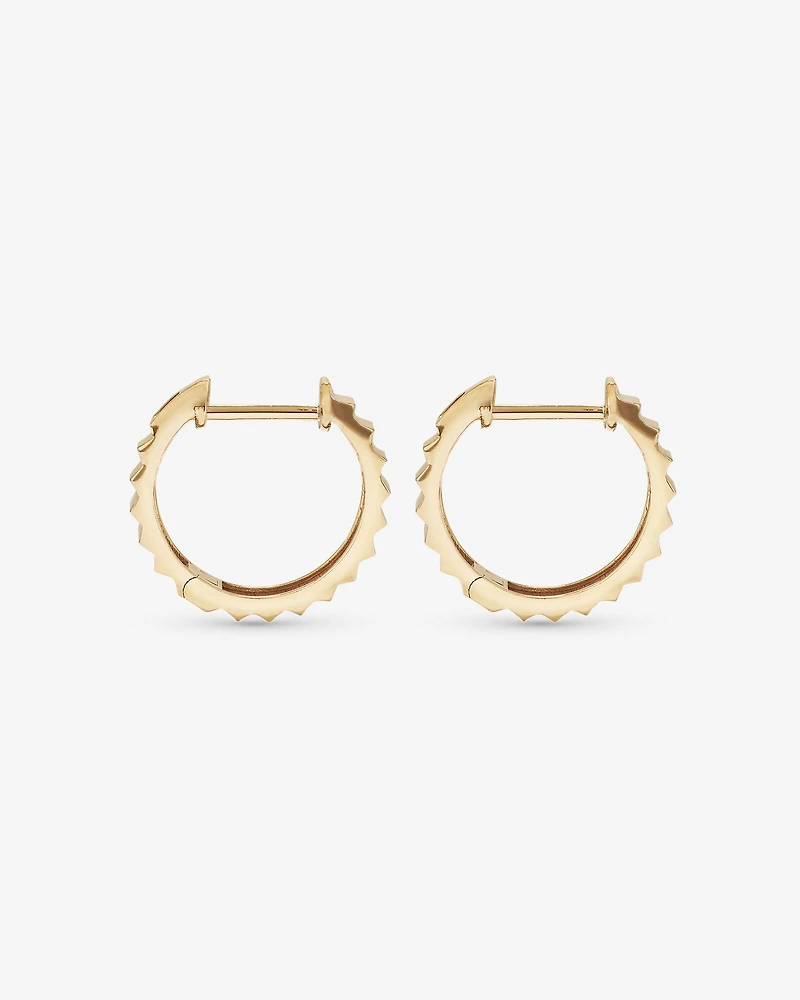 Ribbed Huggie Hoop Earrings in 10kt White Gold