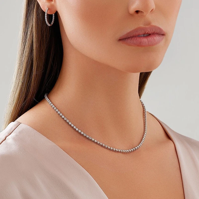 Collier de tennis en diamants cultivés en laboratoire TW de 4,00 carats serti en or blanc 10 carats