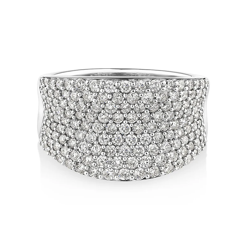 Pave Classic Ring with 1.50 Carat TW Diamond in 14kt White Gold