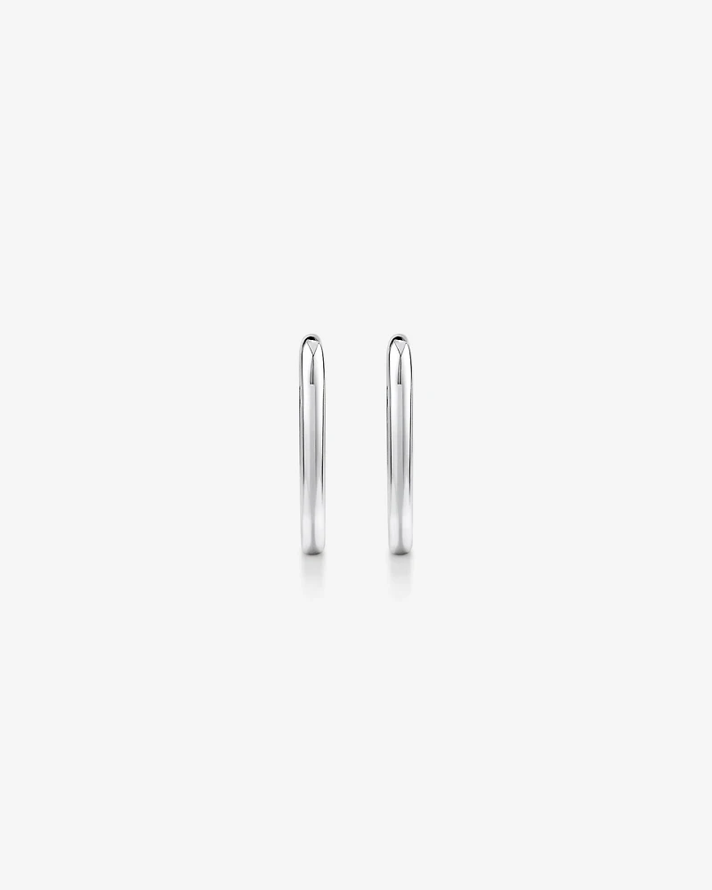 Huggie Paperclip Earrings in Silver