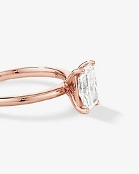 Bague De Fiançailles Solitaire En Diamant De Laboratoire Taille Radiante De 1,25 Carat Poids Total En Or Blanc 14 Carats