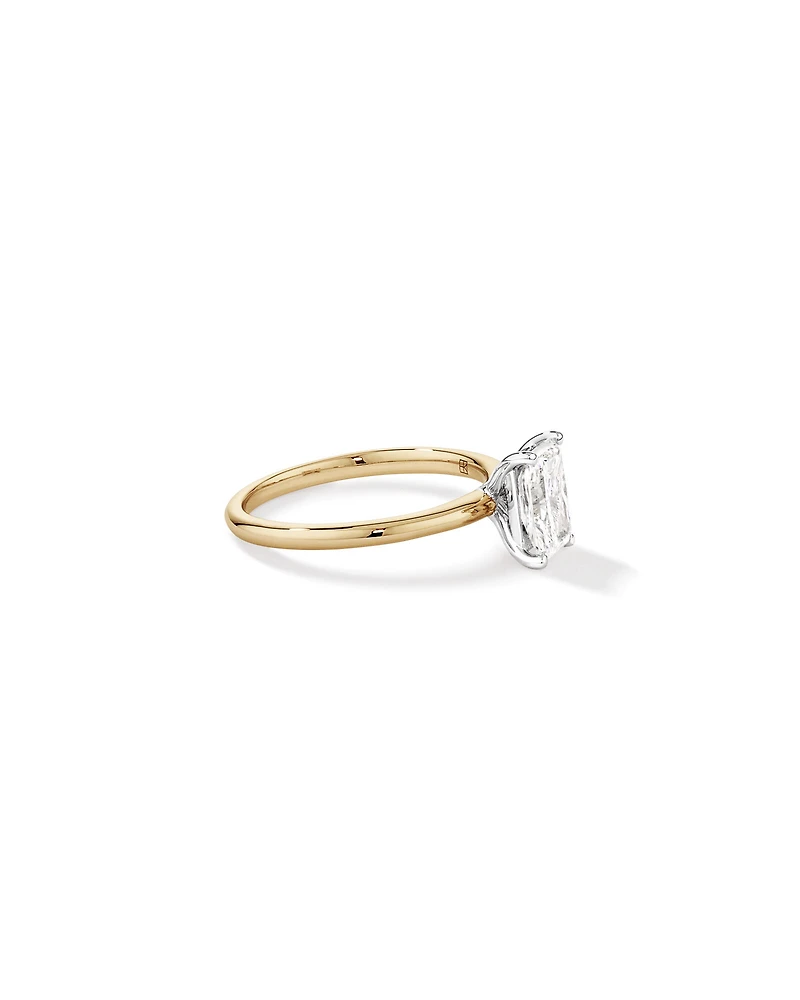 Bague De Fiançailles Solitaire En Diamant De Laboratoire Taille Radiante De 1,25 Carat Poids Total En Or Blanc 14 Carats