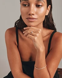 Bague de fiançailles solitaire diamant taille marquise certifiée TW de 0,70 carat en or jaune et blanc 18 carats