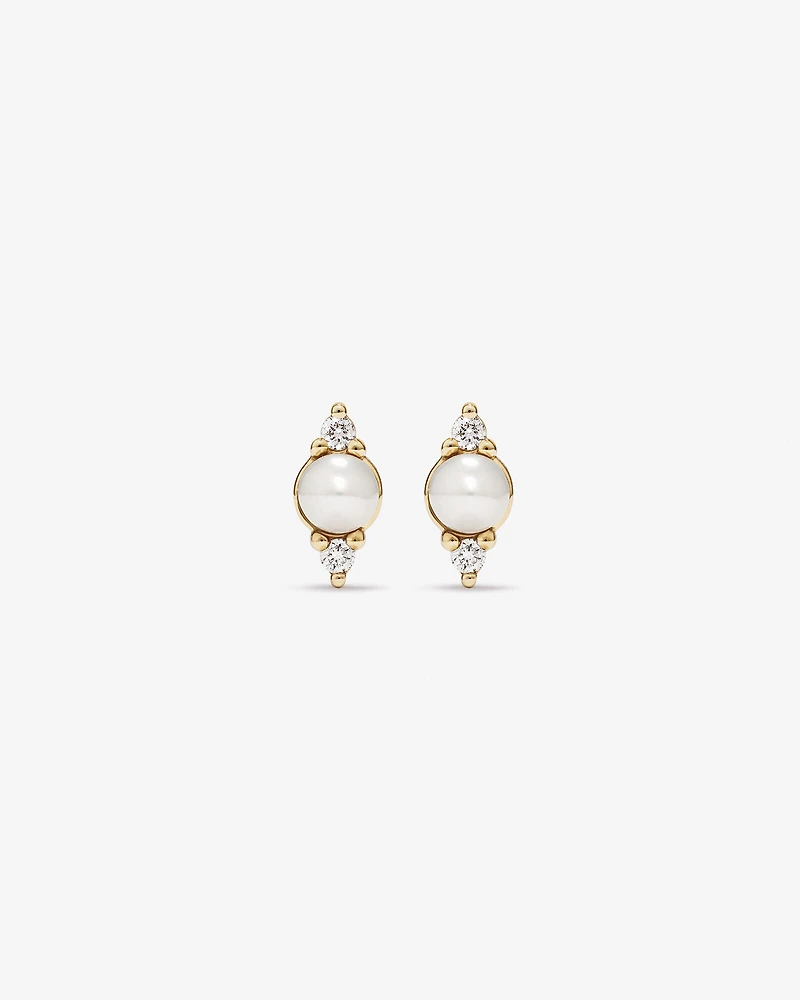 Boucles d'oreilles à perles de culture d'eau douce et diamants en or jaune 10 carats à trois pierres