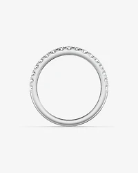 Alliance en or blanc 14 K avec diamants totalisant 0,50 ct