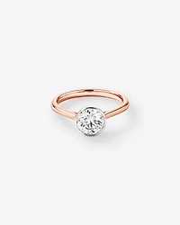 Bague De Fiançailles En Diamant De Laboratoire Rond Brillant De 1,25 Carat Poids Total, Sertie Dans Un Chaton En Or Jaune 14 Carats