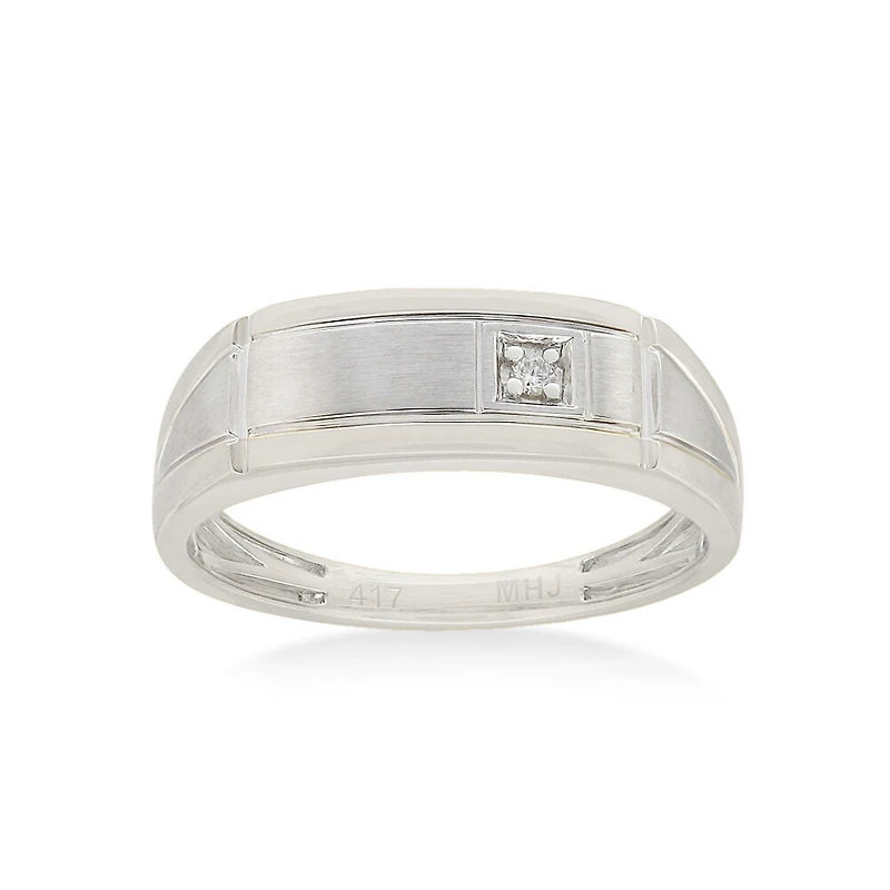 Men's Ring with a Diamond in 10kt Yellow Gold