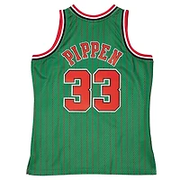 Chicago Bulls Scottie Pippen Mitchell & Ness 1995-96 Hardwood Classics Swingman Player Green Jersey