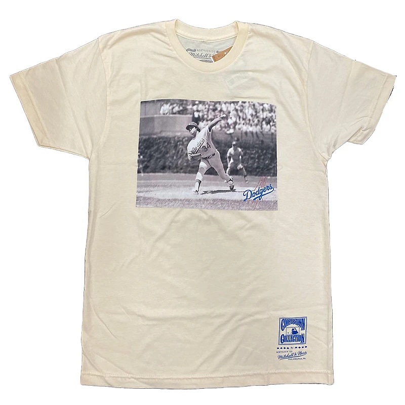 Los Angeles Dodgers Off White Fernando Valenzuela Photo Mitchell & Ness Portrait T-Shirt